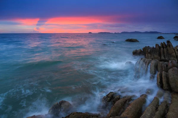 Geweldig Mooie Natuur Van Sunset Sea Met Twilight Sky Sabah — Stockfoto