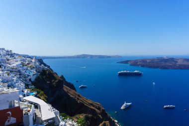 Panoramic şaşırtıcı görünümüne Sanorini Körfezi Island, Thira, Cyclades, Yunanistan
