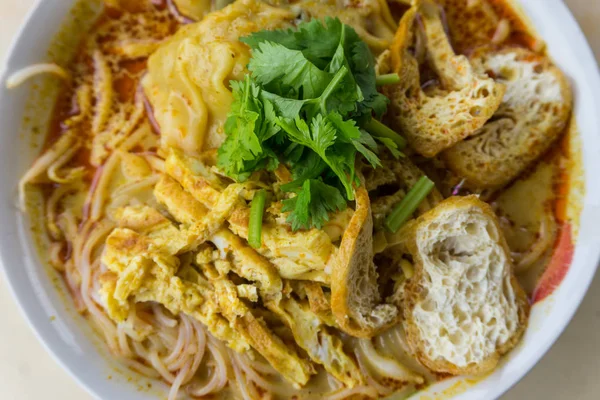 Sup Mie Sarawak Yang Lezat Dan Terkenal — Stok Foto