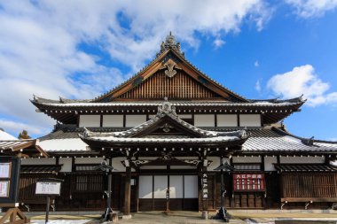 Hokkaido, Japonya-Aralık 22, 2017:Landmark Noboribetsu Tarih Jidaimura tarihi köy Noboribetsu, Hokkaido Edo dönemi mimarisi tarzında, Hokkaido, Japonya kış aylarında burada.