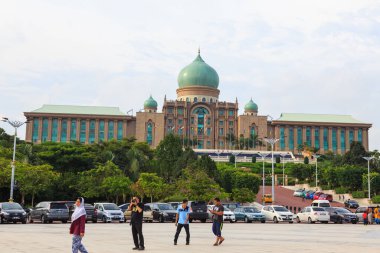 Putrajaya, Malezya - CIRCA JUNE, 2017: Perdana Putra, Malezya Başbakanlığı, Putrajaya. Putrajaya 'daki ana tepede yer alan ülke, Malezya federal hükümetinin bir kolu haline geldi.