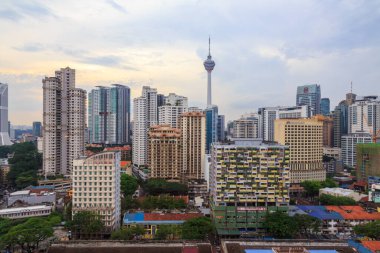 Kuala Lumpur. Malezya-CIRCA Mayıs 2017: Kuala Lumpur Kulesi, Kuala Lumpur, Malezya Skyline