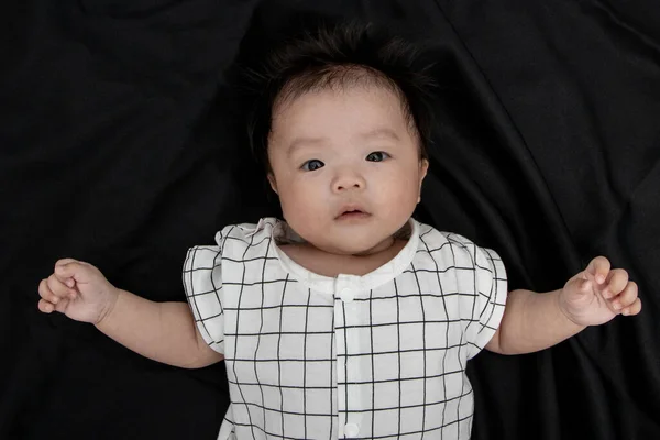 Retrato Imagem Três Meses Idade Ásia Bonito Pequeno Bebê Menino — Fotografia de Stock