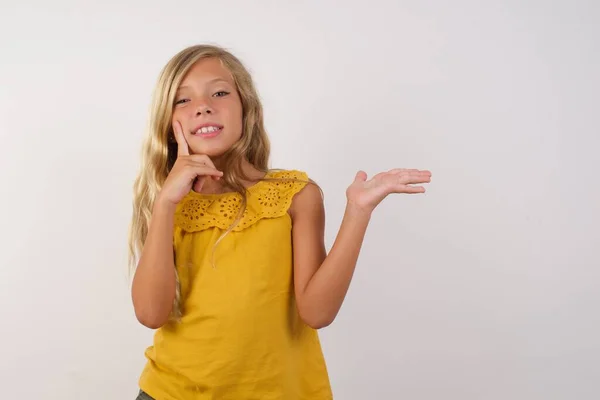 Cute Little Girl Holding Open Palm — Stock Photo, Image
