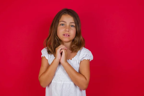 Linda Niña Feliz Recibir Buenas Noticias Interlocutor Mantiene Las Manos — Foto de Stock