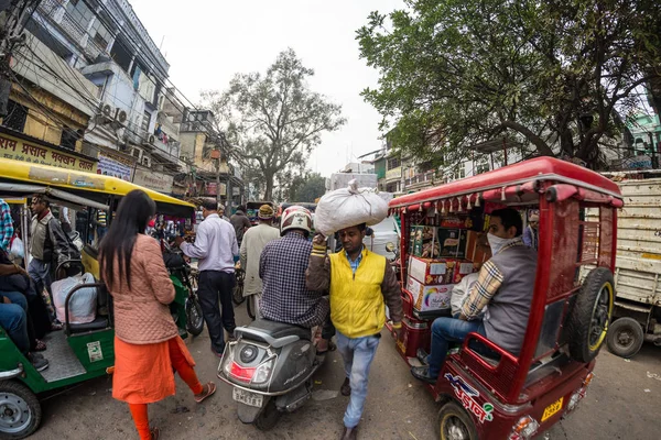 Delhi India December 2017 Crowd Traffic Street Chandni Chowk Old — Stock Photo, Image