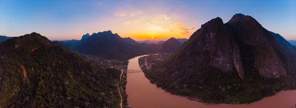 Luftpanorama Nam Fluss Nong Khiaw Muang Ngoi Laos Dramatischer Himmel — Stockfoto
