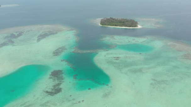 Aerial Flying Coral Reef Tropical Islands Caribbean Sea Turquoise Blue — Stock Video