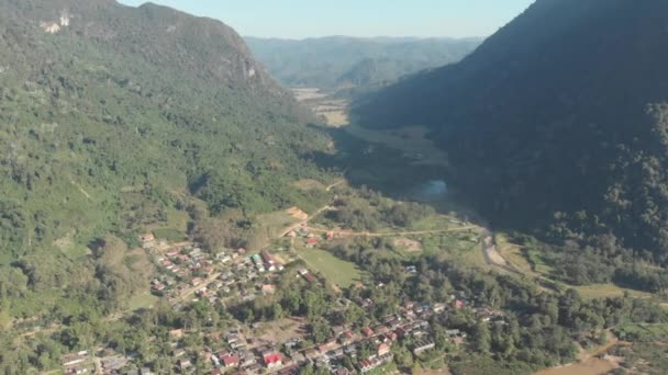 Aerial Flying Muang Ngoi Village Nam River Nong Khiaw Laos — Stock Video