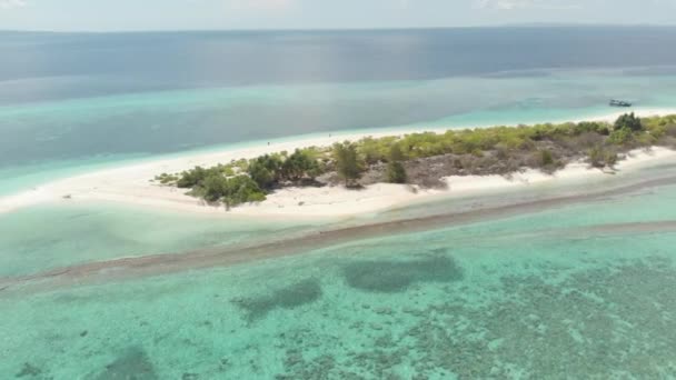 Légi Repülő Idilli Atoll Úti Cél Wakatobi Nemzeti Park Indonézia — Stock videók