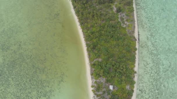 Antenne Flug Über Tropische Insel Reiseziel Wakatobi Nationalpark Indonesien Malediven — Stockvideo
