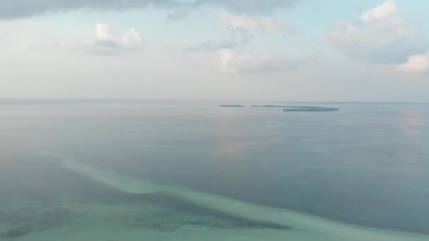 Aerea Incontaminata Costa Spiaggia Tramonto Ohoidertawun Isole Kei Maluku Indonesia — Video Stock