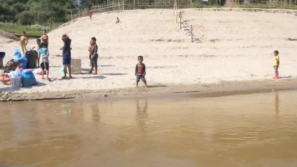 Luang Prabang Laos Circa February 2019 Local Poor People Waiting — Stock Video