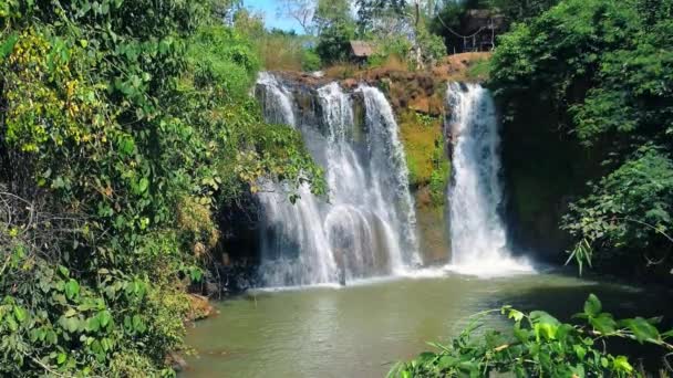 Cachoeira Kachanh Câmera Lenta Destino Viagem Banlung Ratanakiri Camboja — Vídeo de Stock