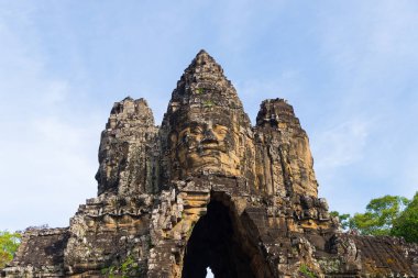 Taş Bayon, Angkor Thom Tapınak, seçici odak günbatımı ışık dönük. Budizm meditasyon kavramı, dünya ünlü seyahat hedef, Kamboçya Turizm.