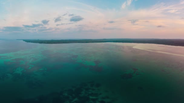 Vista Panorâmica Aérea Tropical Praia Ilha Recife Caribe Mar Pôr — Vídeo de Stock