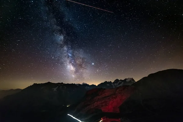 Vía Láctea Cielo Estrellado Los Alpes Massif Des Ecrins Estación — Foto de Stock