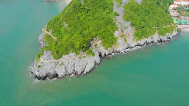 Aerial Flying Beautiful Rocky Coastline Promenade Cliff Cat Island Biggest — Stock Video