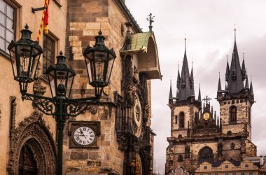 Prag, Czech Cumhuriyeti 'ndeki saat kulesi.