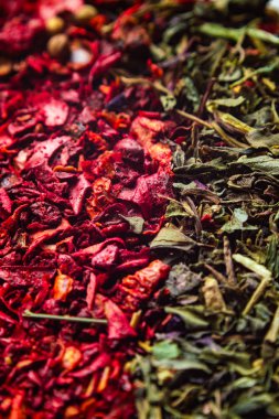 Çeşitli renkli baharatlar arka planı kapatın