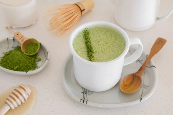 Matcha Green Tea Latte Healthy Trendy Drinks — Stock Photo, Image