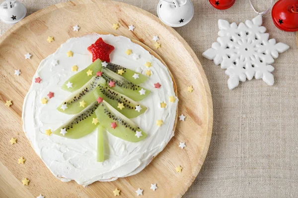 Fun Homemade Christmas Tree Pancake Breakfast Kids — Stock Photo, Image