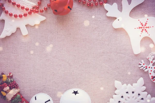 Feestelijke Kerst Vakantie Rood Witte Sieraad Kopie Ruimte Achtergrond — Stockfoto