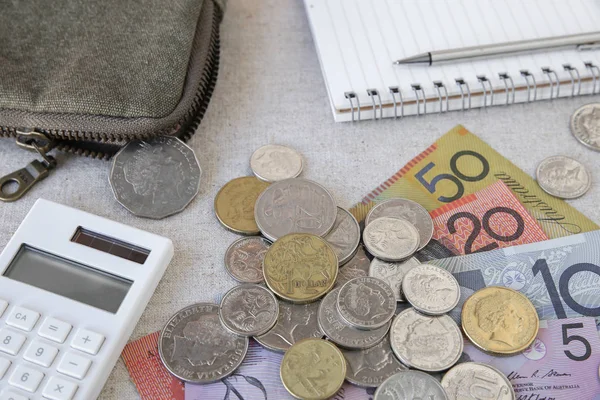Австралийские Деньги Калькулятор Ноутбук Концепция Экономии — стоковое фото