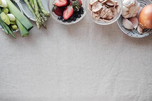 Conjunto Alimentos Prebióticos Para Salud Intestinal Cuencos Sobre Mesa —  Fotos de Stock