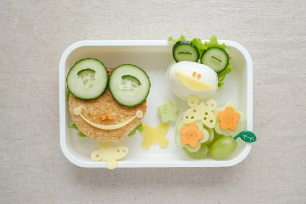 Lunchbox Mit Lustiger Essenskunst Für Kinder — Stockfoto