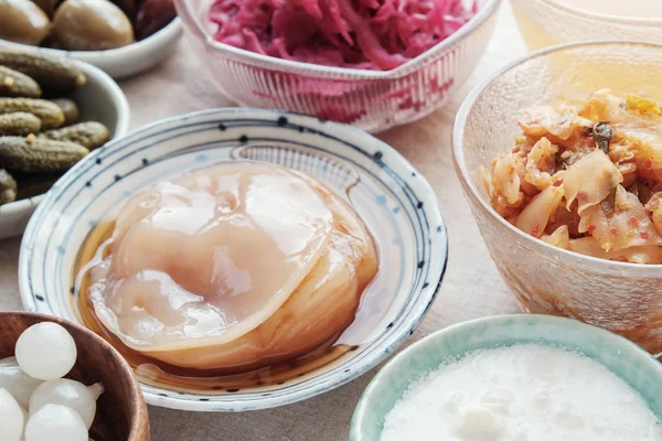 Variedade Alimentos Probióticos Fermentados Para Saúde Intestinal — Fotografia de Stock