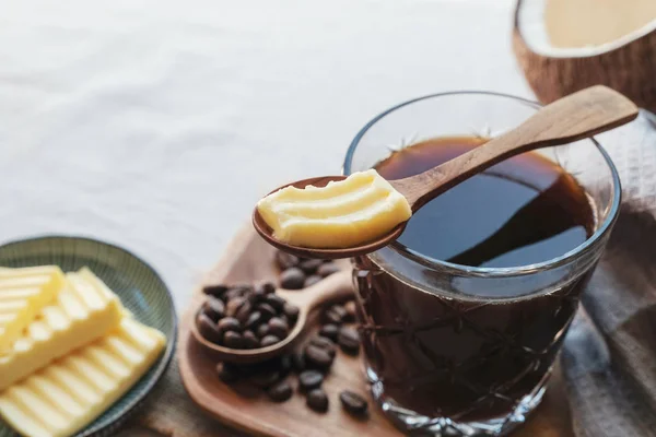 Caffè Prova Proiettile Miscelato Con Burro Alimentato Con Erba Biologica — Foto Stock