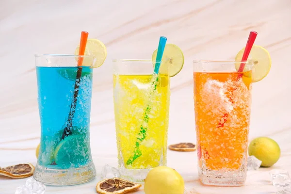 Colorful Glasses Summer Drinks Alcoholic Cocktails Wood Table Space Text — Stock Photo, Image
