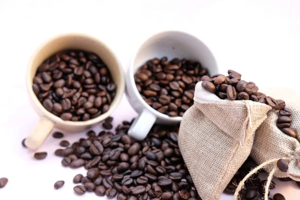 Coffee Cup Coffee Beans Close Background — Stok fotoğraf