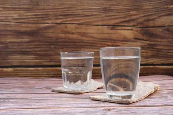 Ivóvíz Fából Készült Asztali Háttéren Szöveges Hely — Stock Fotó
