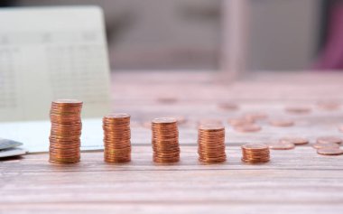 Para yığını yakın görünüm, para kavramı 