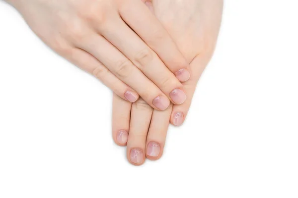 Cura delle unghie e manicure di belle mani femminili — Foto Stock