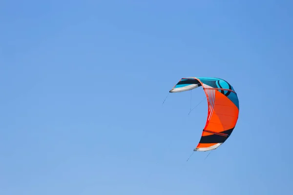 Kite Surf Mar Com Fundo Azul Céu — Fotografia de Stock