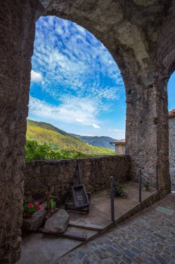 Peyzaj İtalya Antik ortaçağ köyü