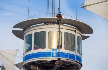 Genoa, İtalya (Genova), Ocak, 14, 2017 - Bigo, Panoramic Genoa (Genova) antik limanı, turistik kaldır.