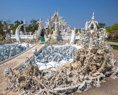 Chiang Rai, Tayland, 20 Şubat 2017 - Wat Rong Khun, Beyaz Tapınak, Chiang Rai, Tayland