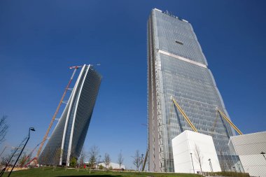 Milan, İtalya, 28 Şubat 2017 - Hadid Kulesi ve Isozaki kule hayatında