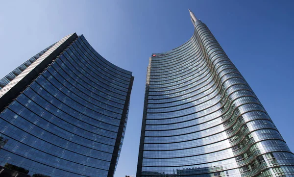 Milano Agosto 2016 Grattacielo Iconico Torre Unicredit Nella Moderna Zona — Foto Stock