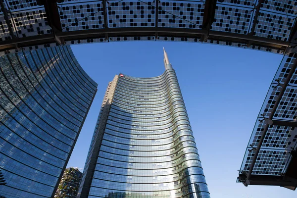 Milano Italia Marzo 2017 Veduta Della Torre Unicredit Piazza Gae — Foto Stock