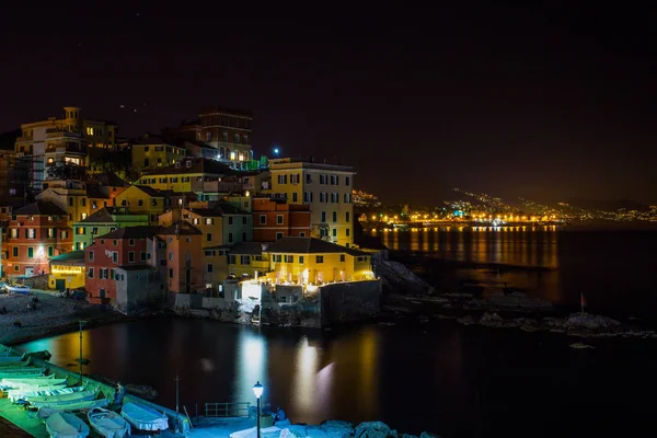 ジェノヴァ Genova イタリア 2017 漁村やカラフルな家によってジェノヴァ Genova Boccadasse — ストック写真