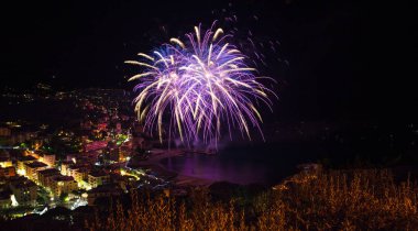Recco, İtalya için güzel ve piroteknik havai fişek / Fireworks uygulamasında Recco, Genoa, İtalya