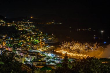 Recco, İtalya için güzel ve piroteknik havai fişek / Fireworks uygulamasında Recco, Genoa, İtalya