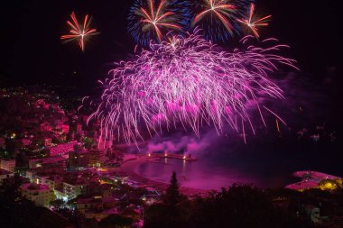 Recco, İtalya için güzel ve piroteknik havai fişek / Fireworks uygulamasında Recco, Genoa, İtalya
