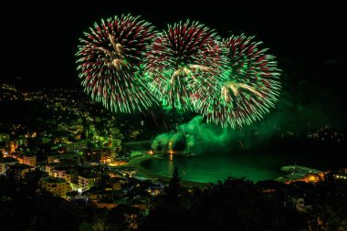 Recco, İtalya için güzel ve piroteknik havai fişek / Fireworks uygulamasında Recco, Genoa, İtalya