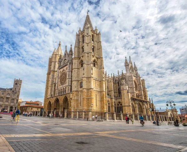 Красиві Готичний Собор Леон Castilla Леон Іспанія Європи Під Хмарного — стокове фото